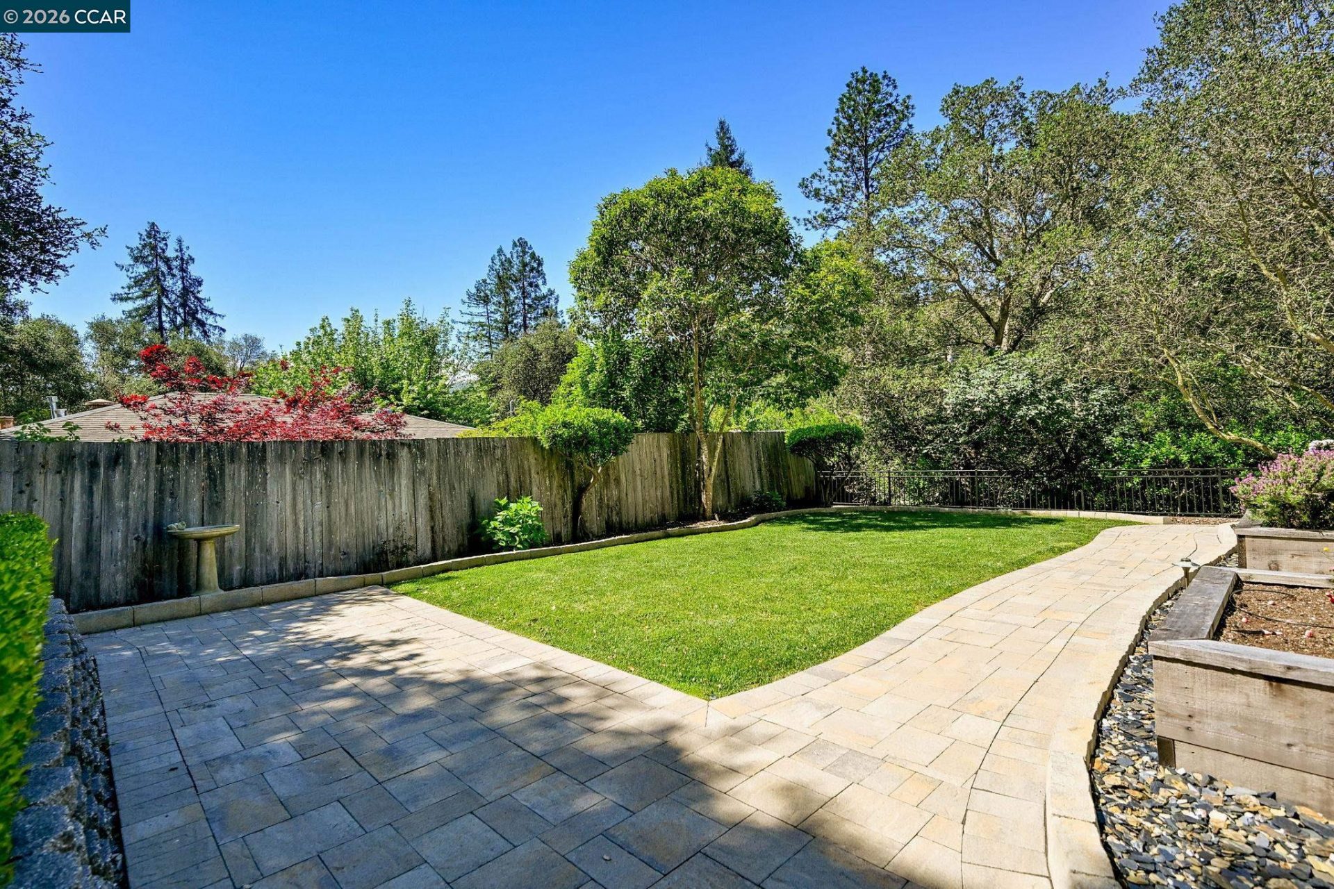 Property photo 33