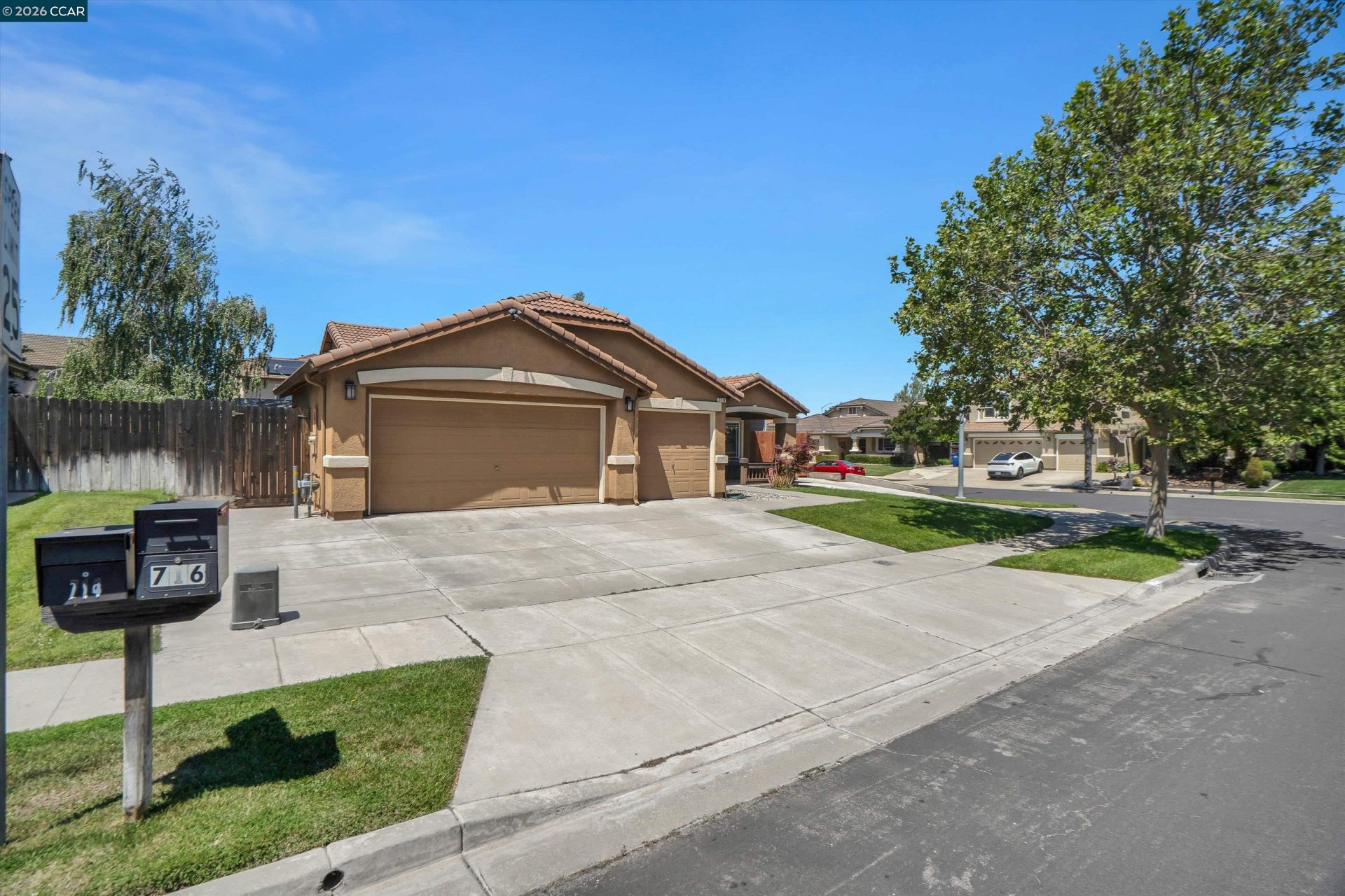 Property photo 11
