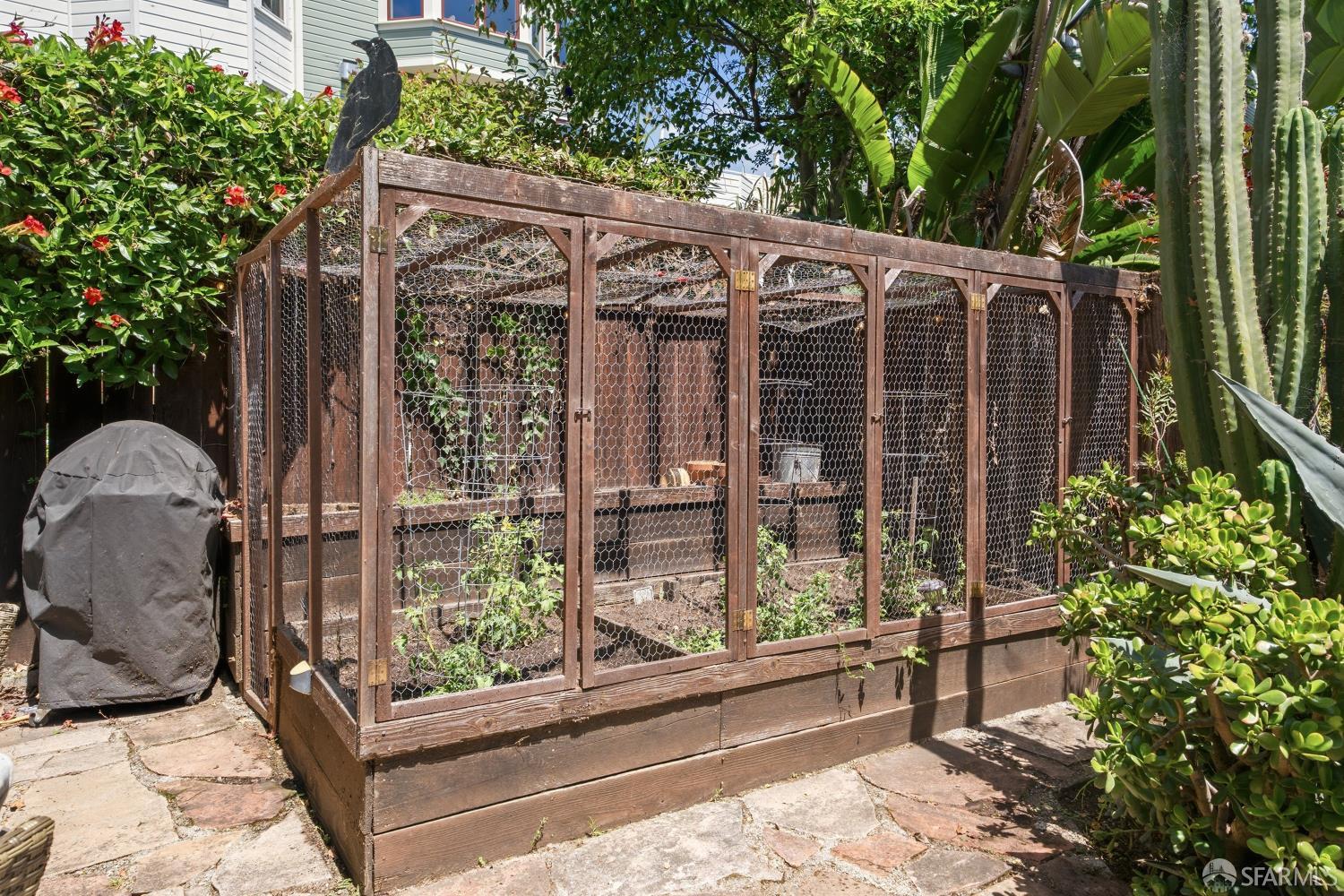 Property photo 46