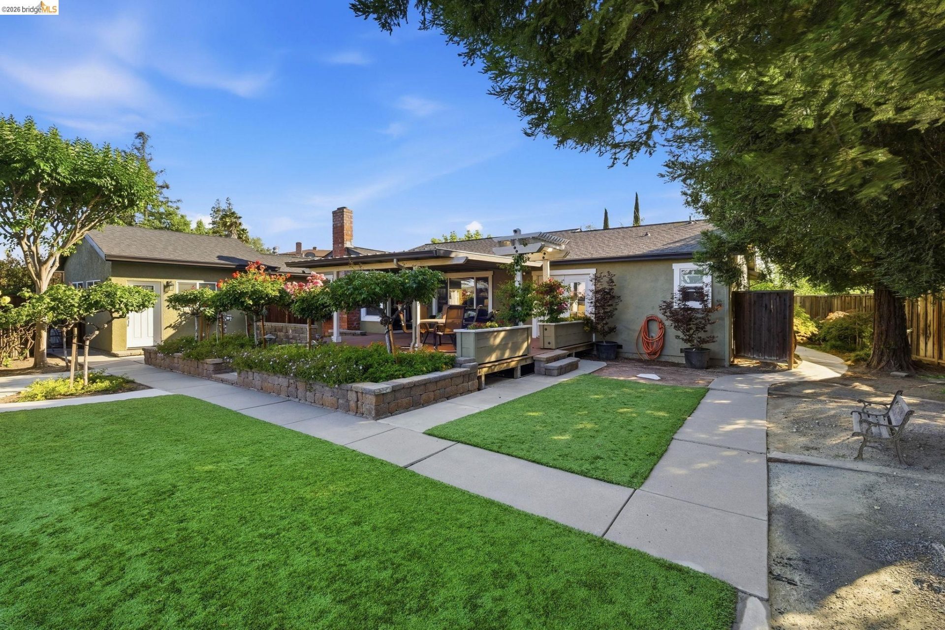 Property photo 38