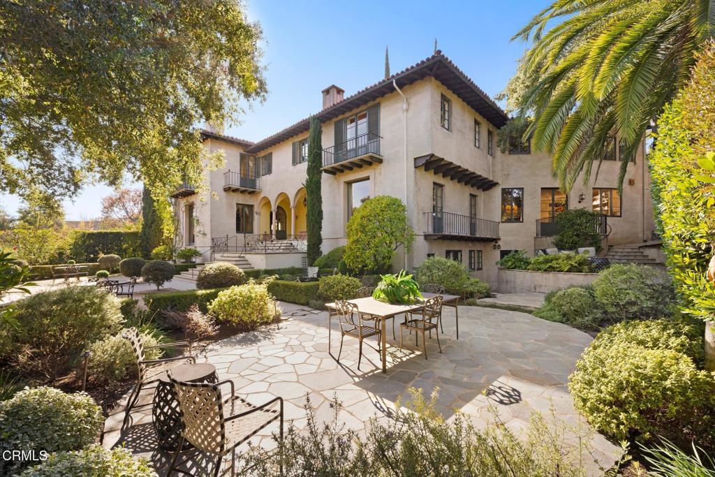 Property photo 38