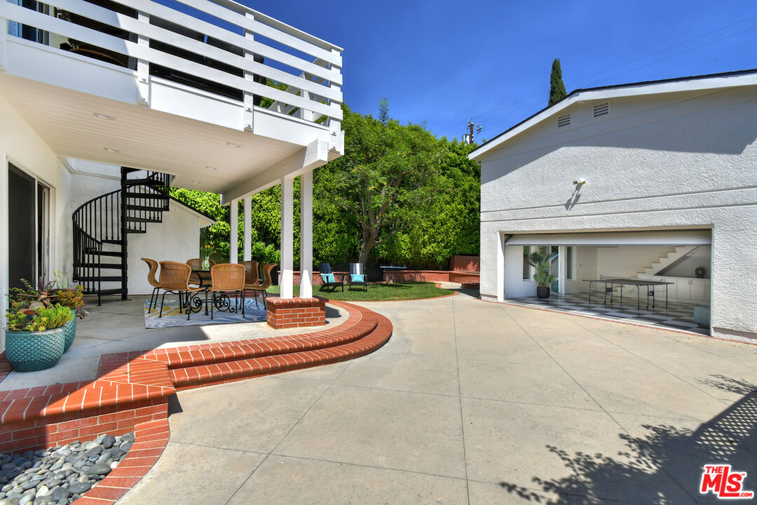 Property photo 27