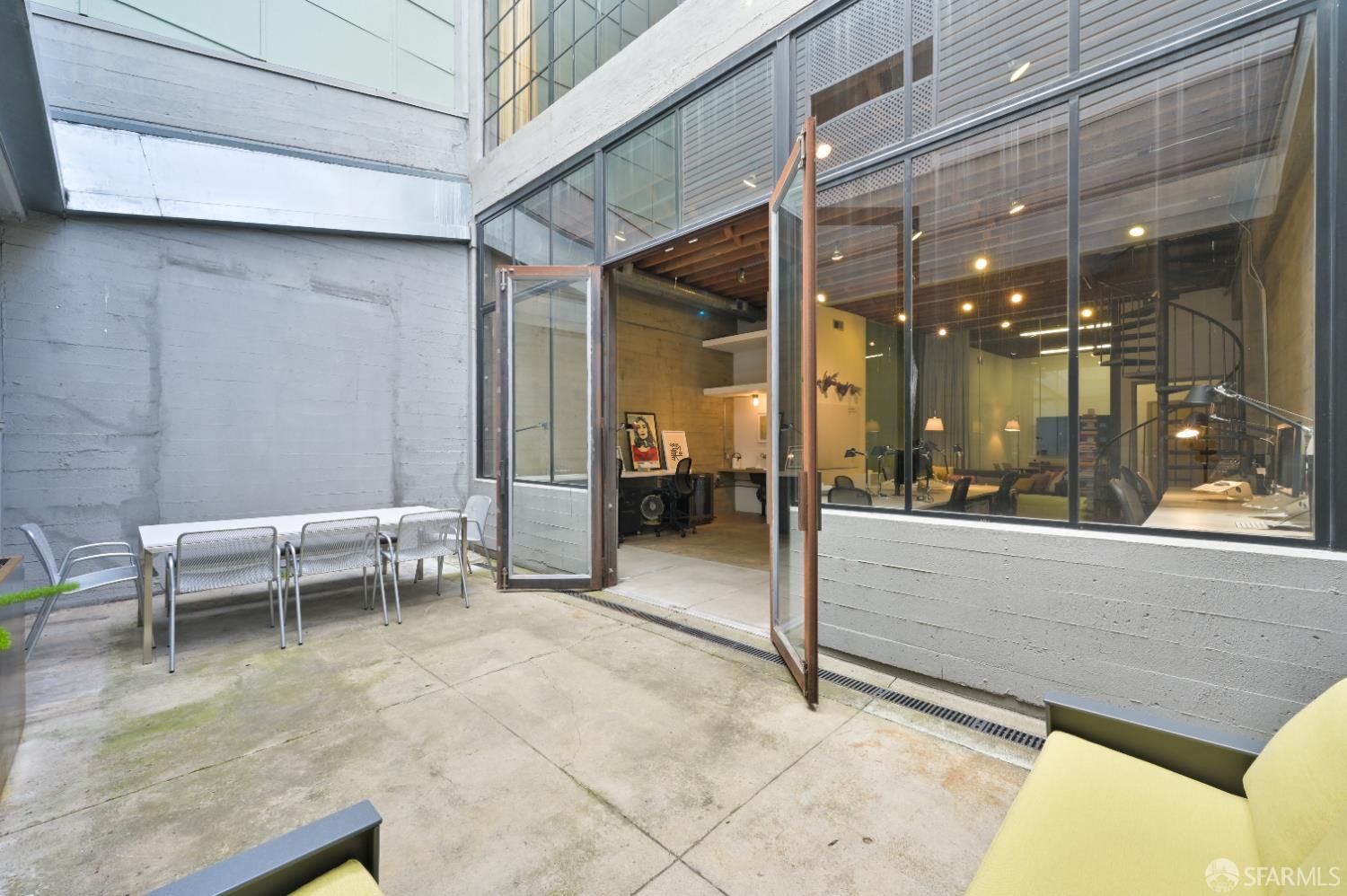 Property photo 24