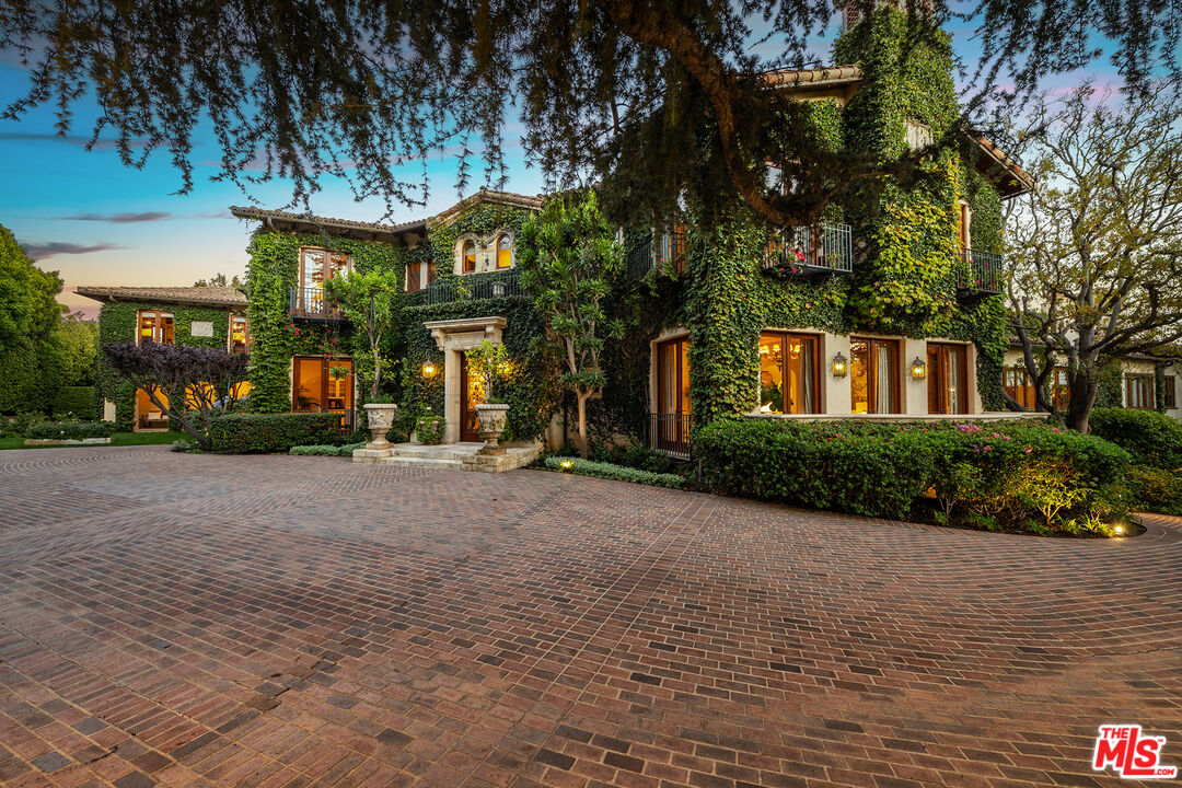 Property photo 47