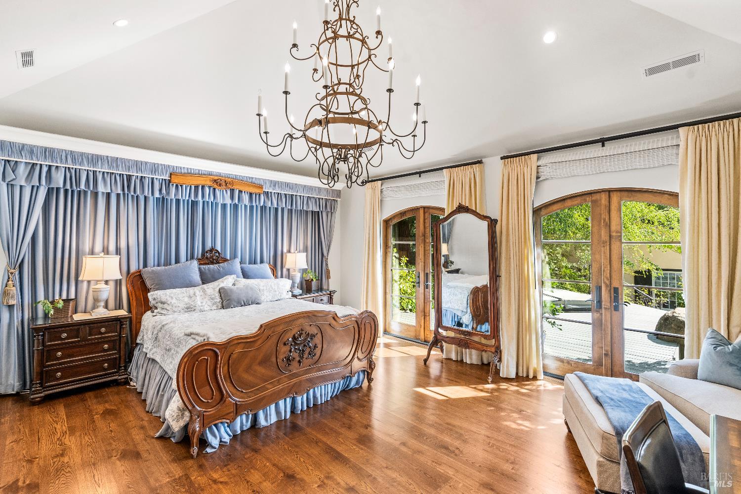 Property photo 40