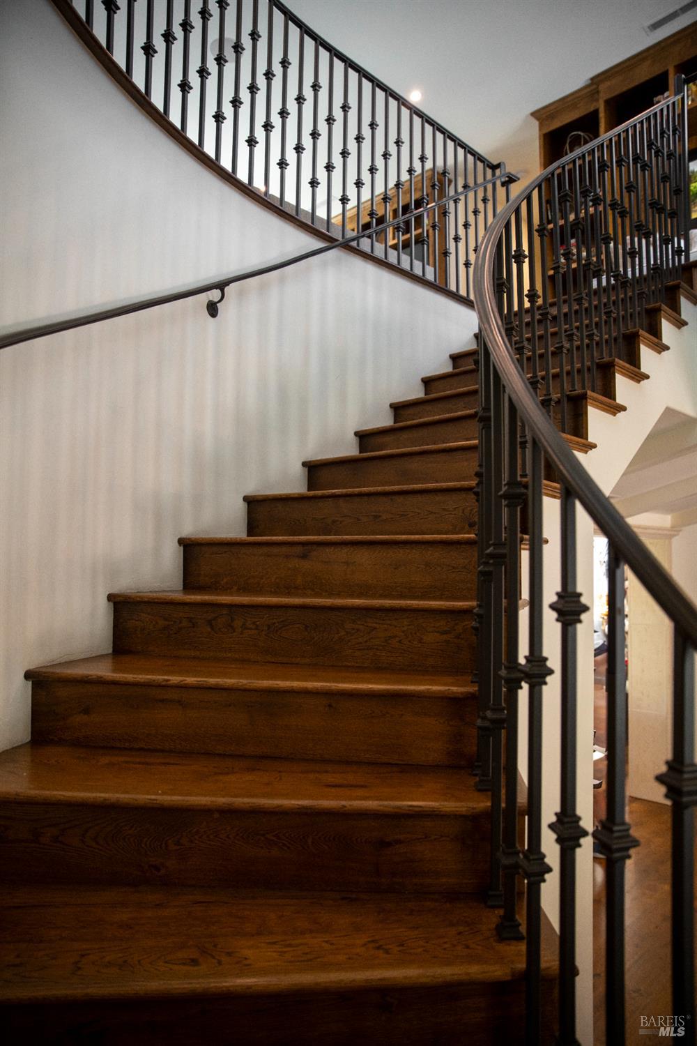 Property photo 50