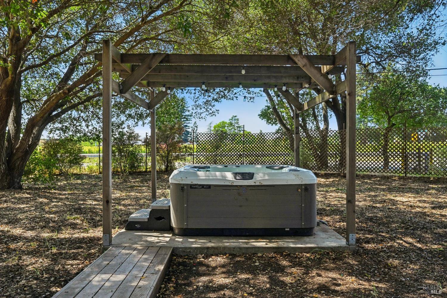 Property photo 37
