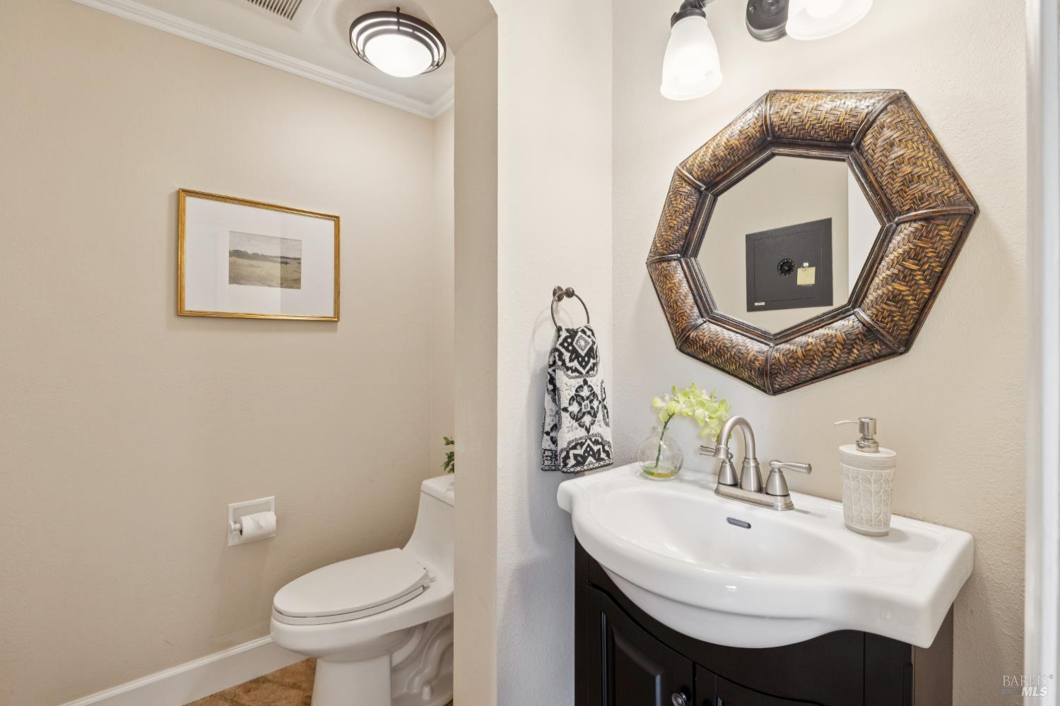 Property photo 35