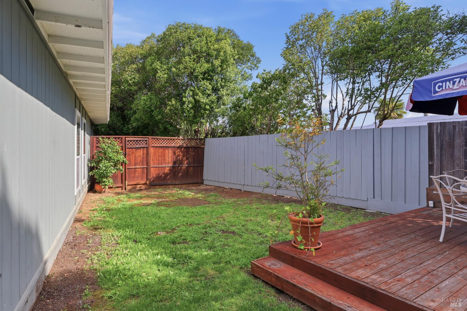 Property photo 46