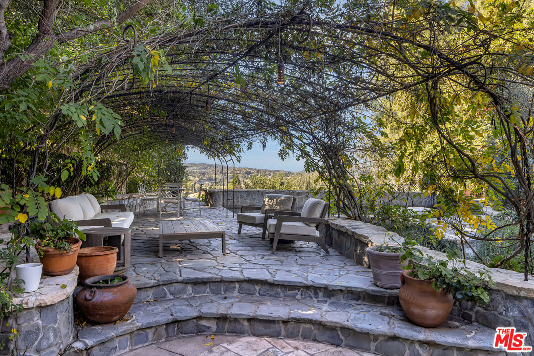 Property photo 26