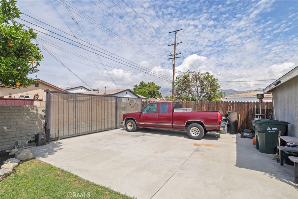 Property photo 27