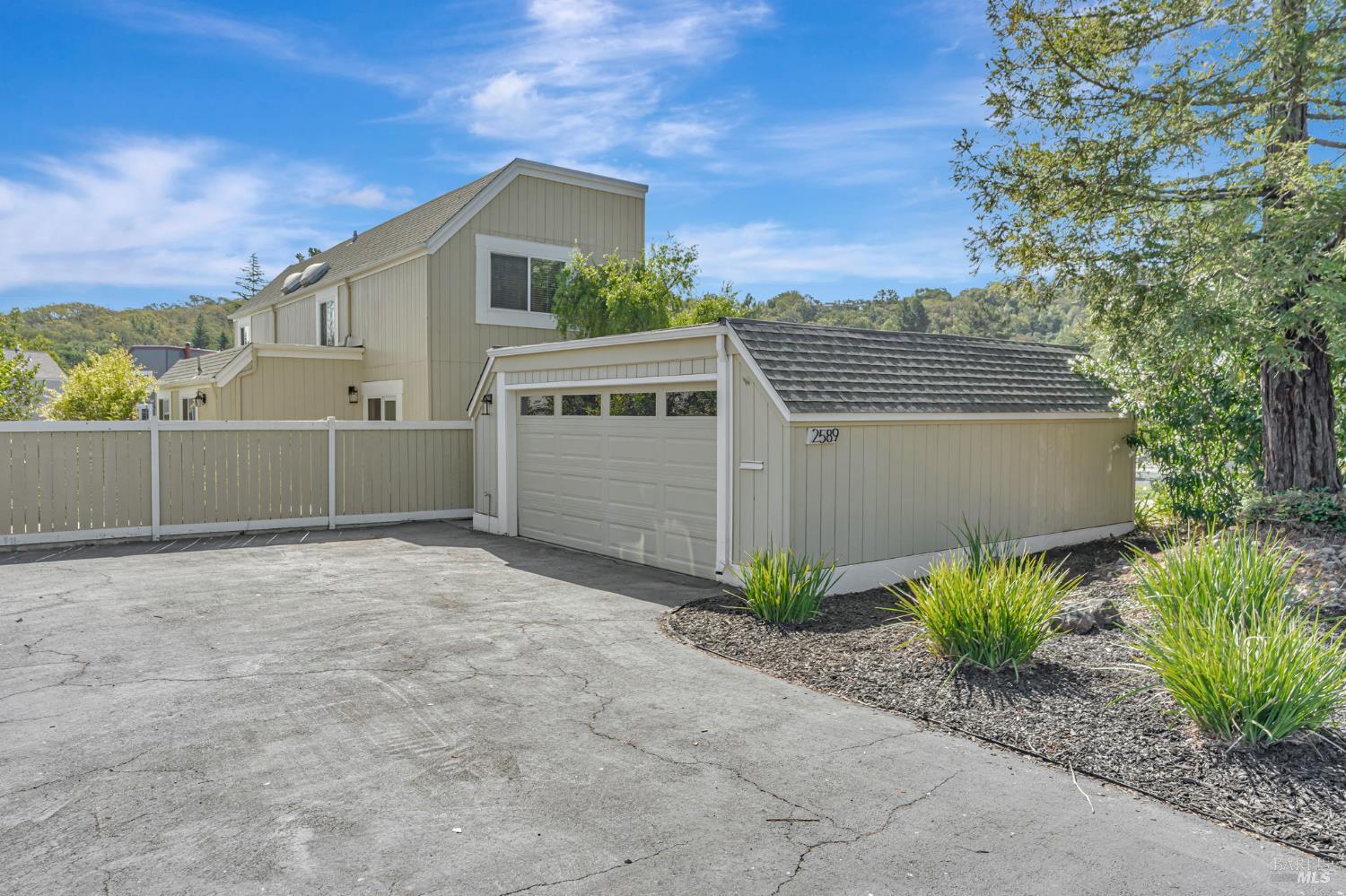 Property photo 41