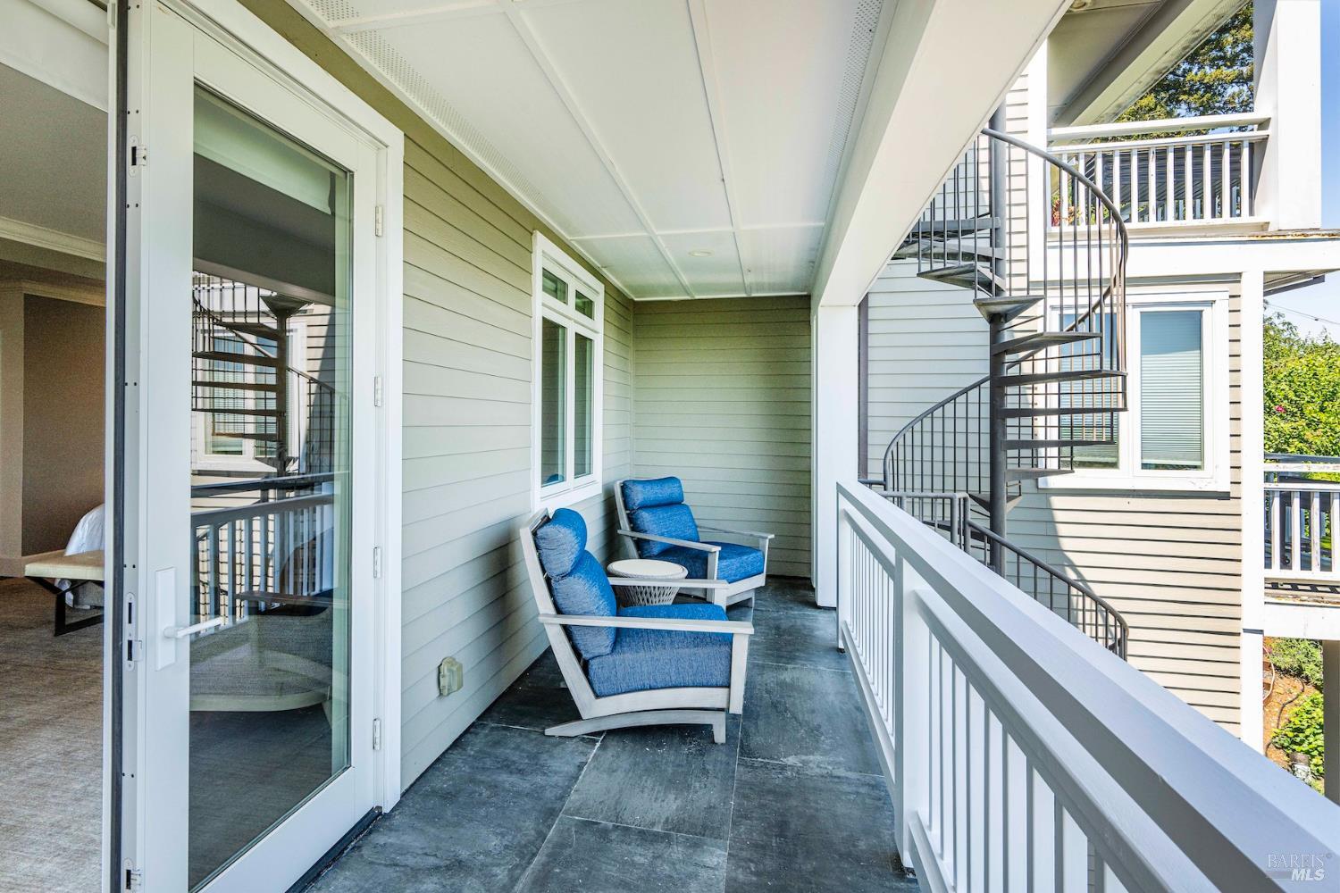 Property photo 38
