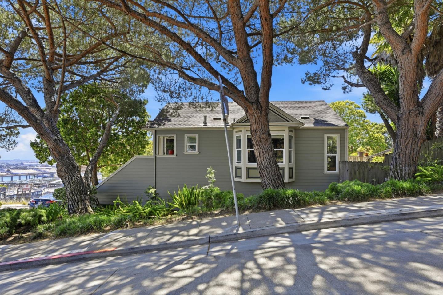 Property photo 48