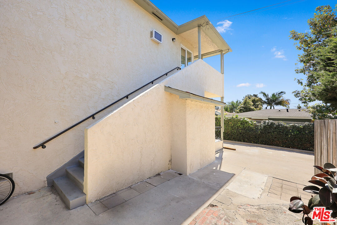 Property photo 28