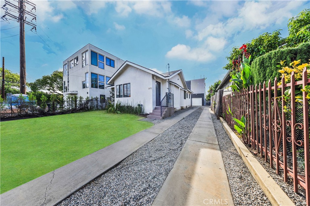 Property photo 8
