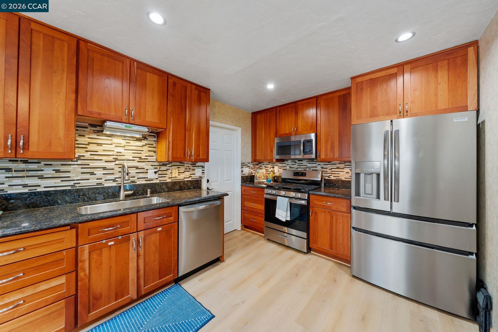 Property photo 23