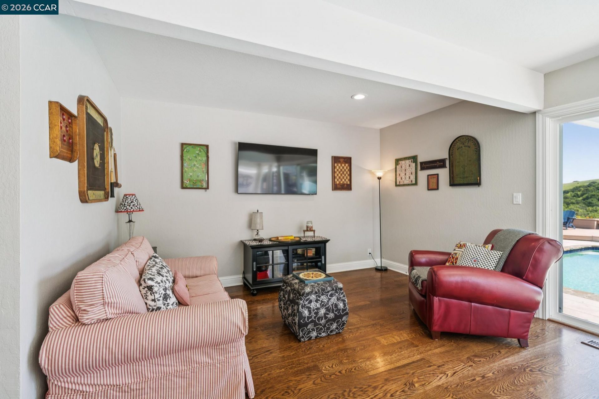 Property photo 31