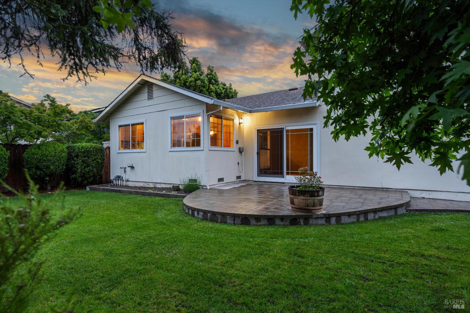 Property photo 35