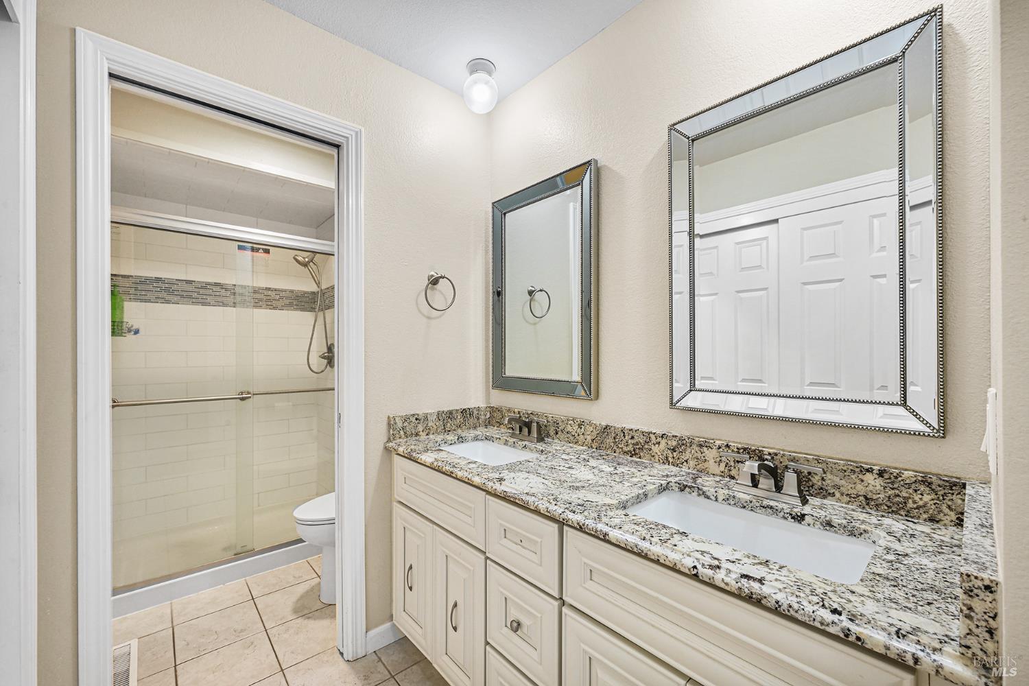Property photo 28