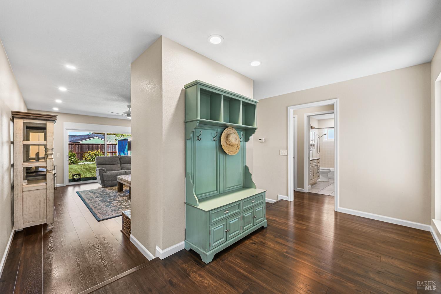 Property photo 36
