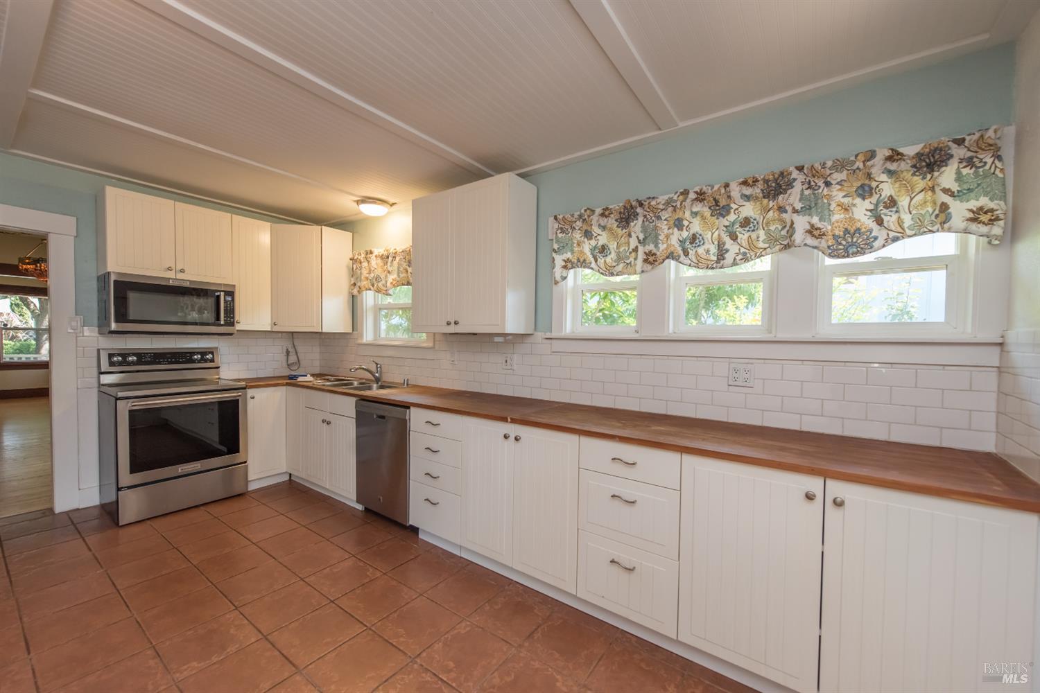 Property photo 20