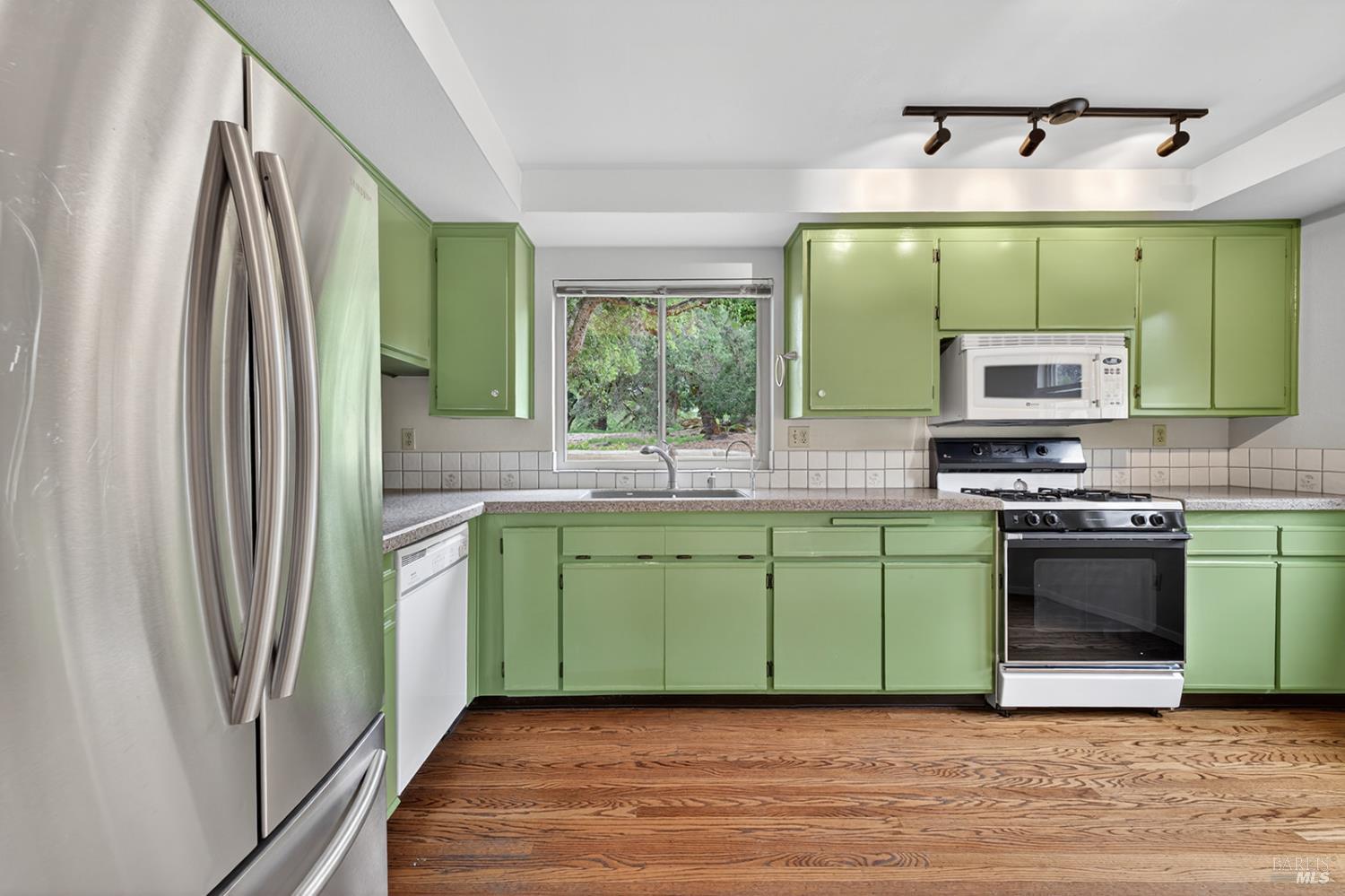 Property photo 20