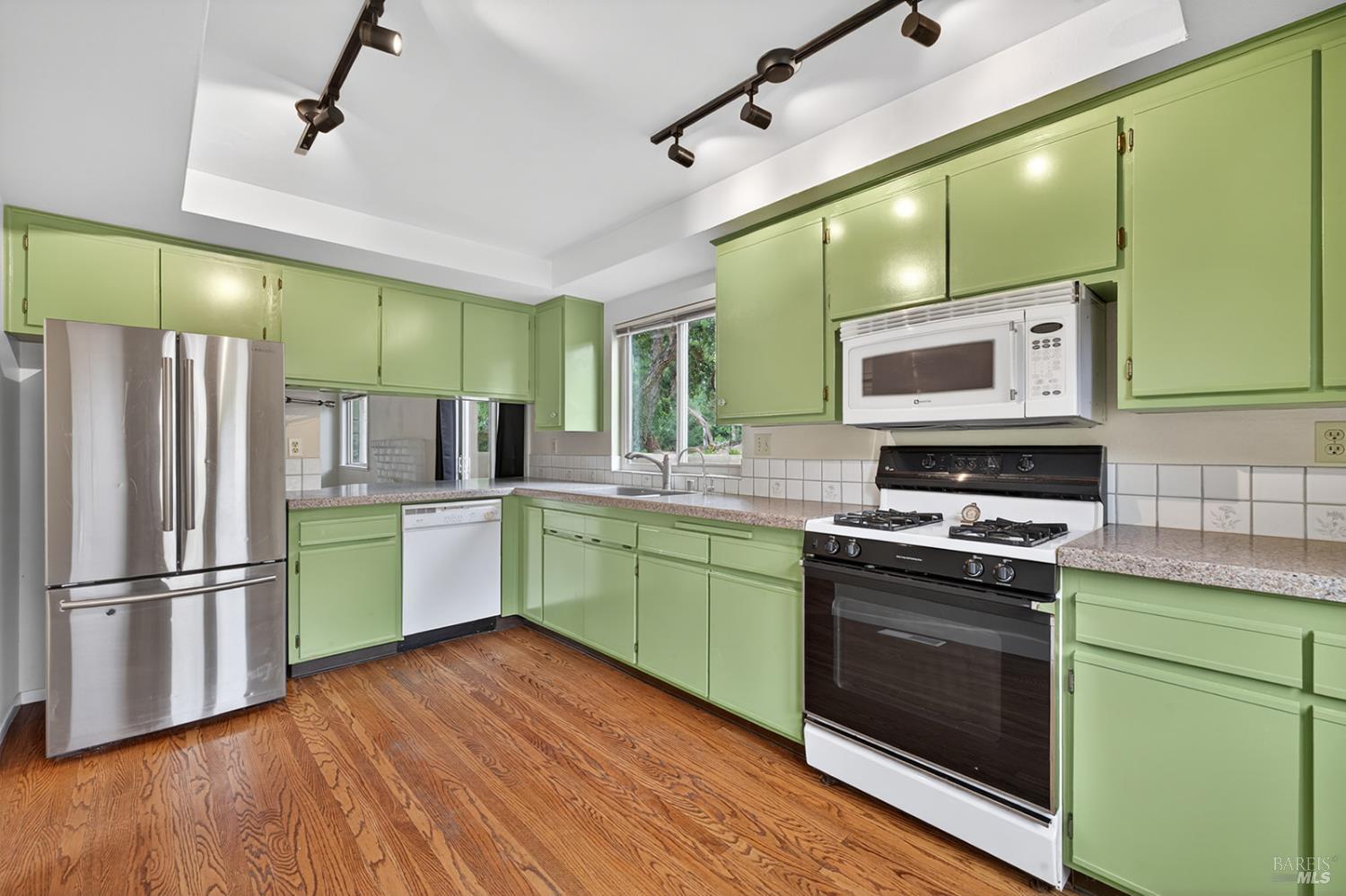 Property photo 22