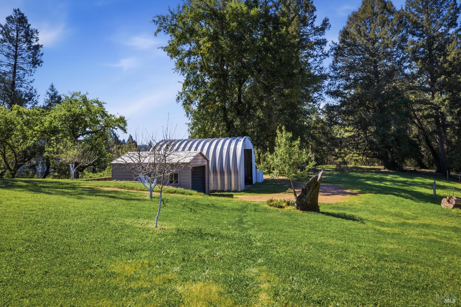 Property photo 32