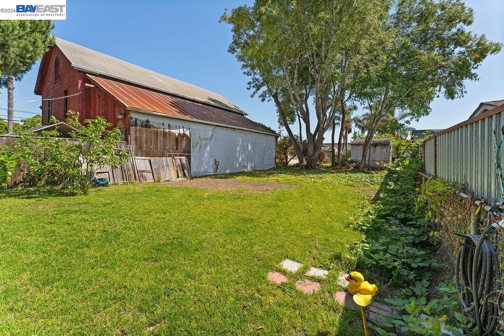 Property photo 50