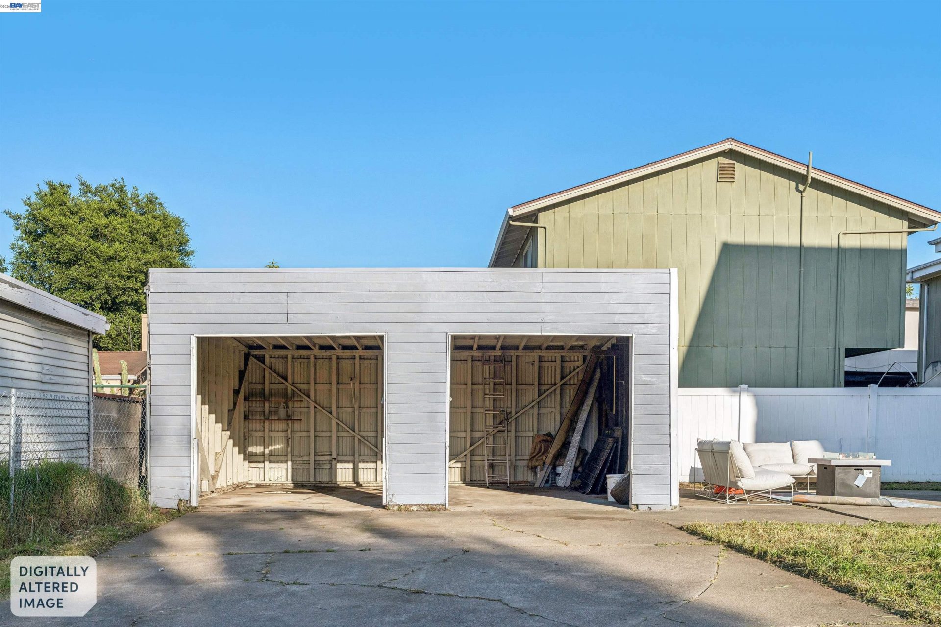 Property photo 33