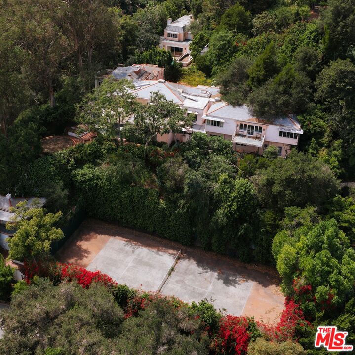 Property photo 46