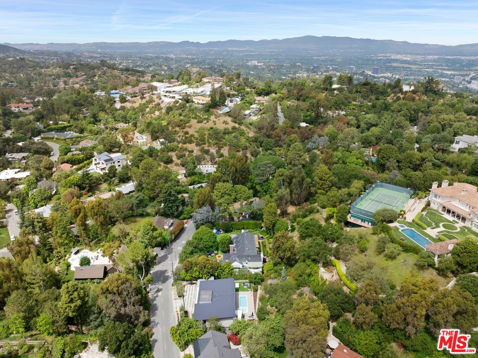 Property photo 42