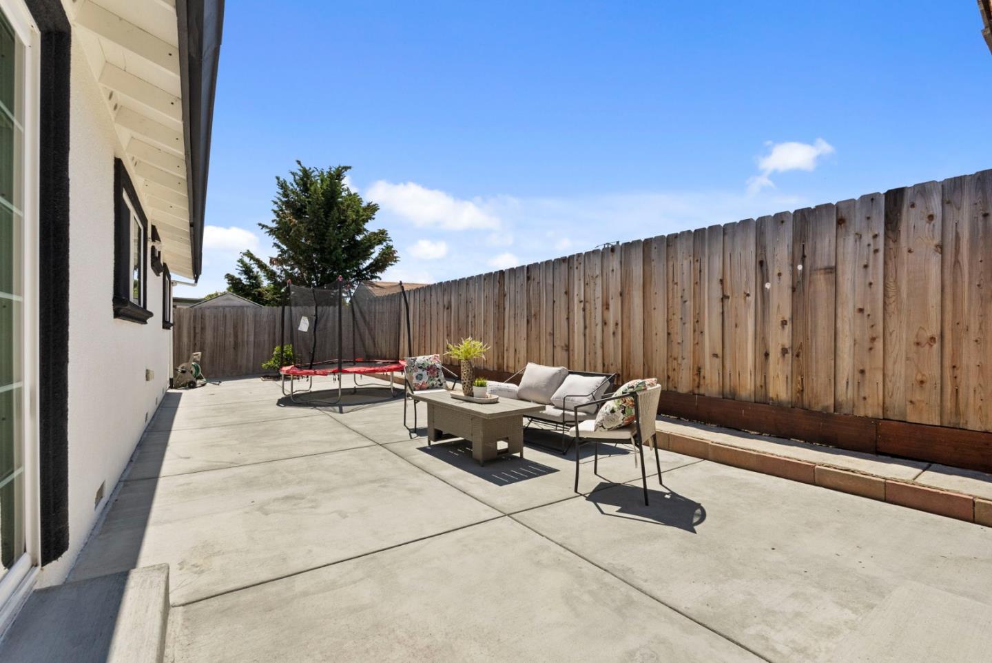 Property photo 43