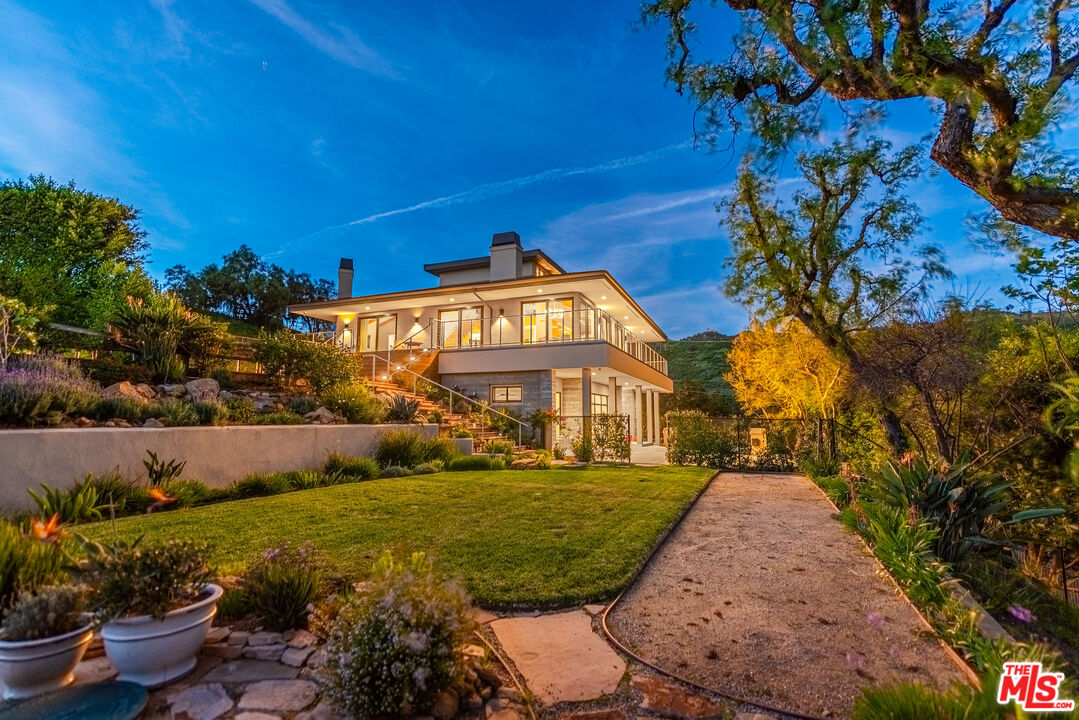 Property photo 35