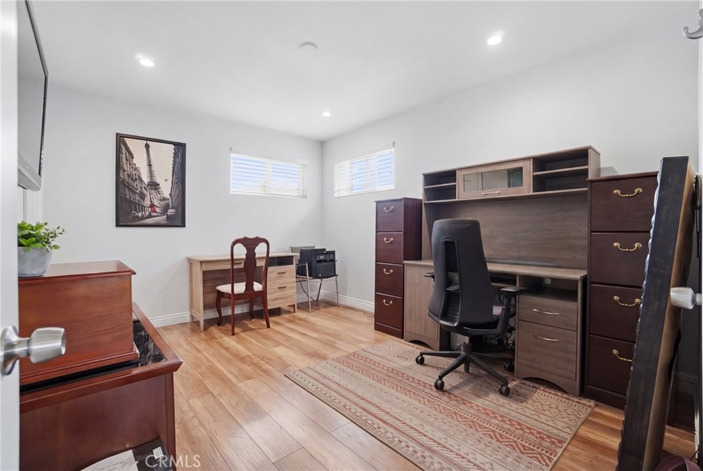Property photo 23