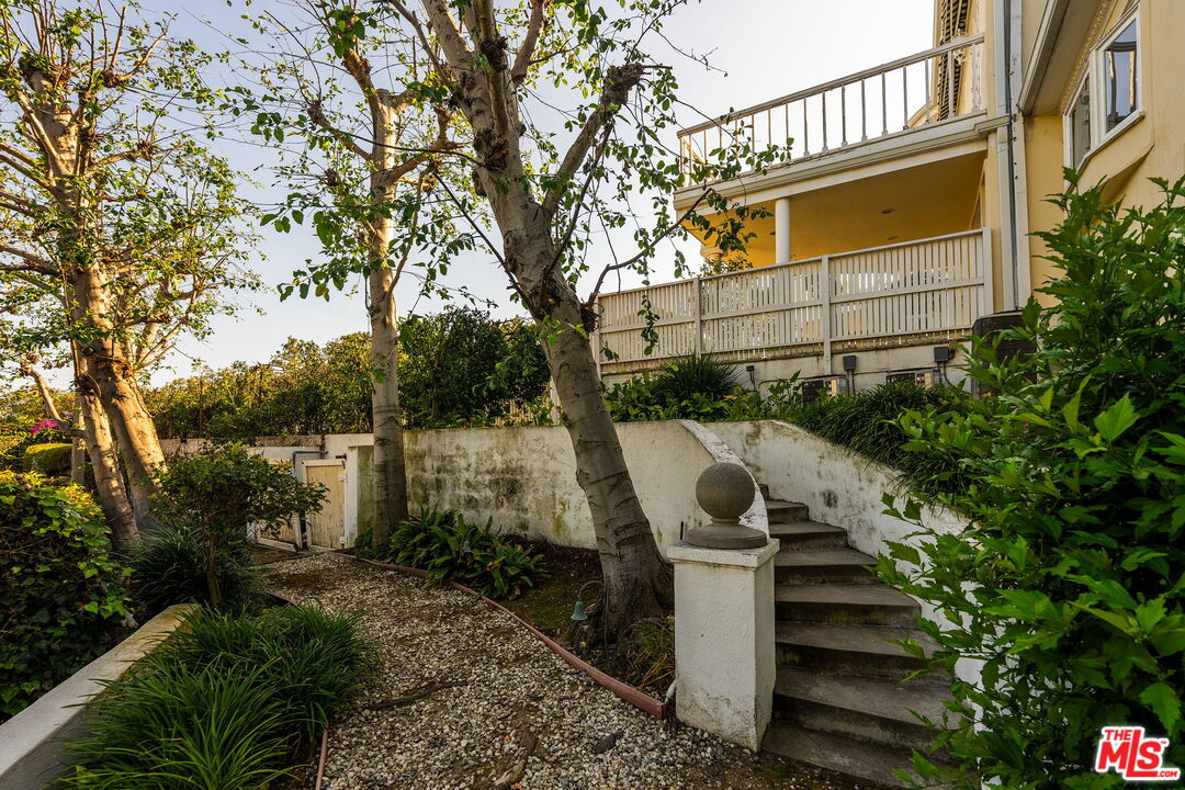 Property photo 43