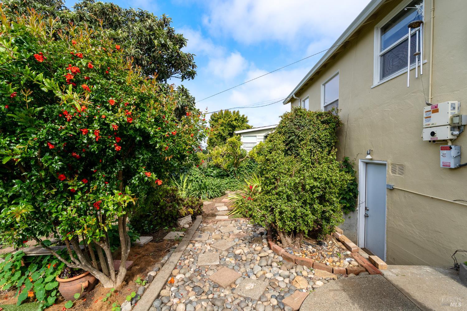 Property photo 30