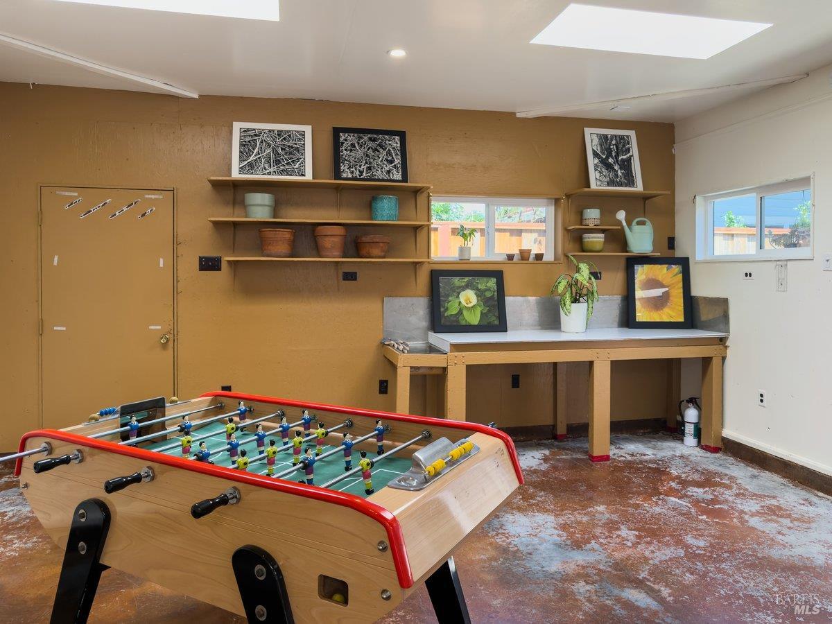 Property photo 35