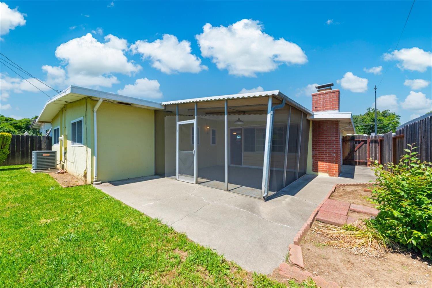 Property photo 40