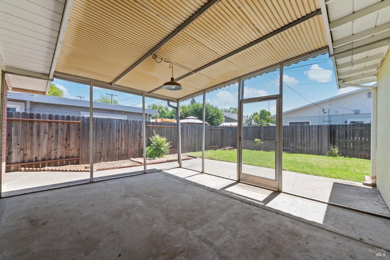 Property photo 41