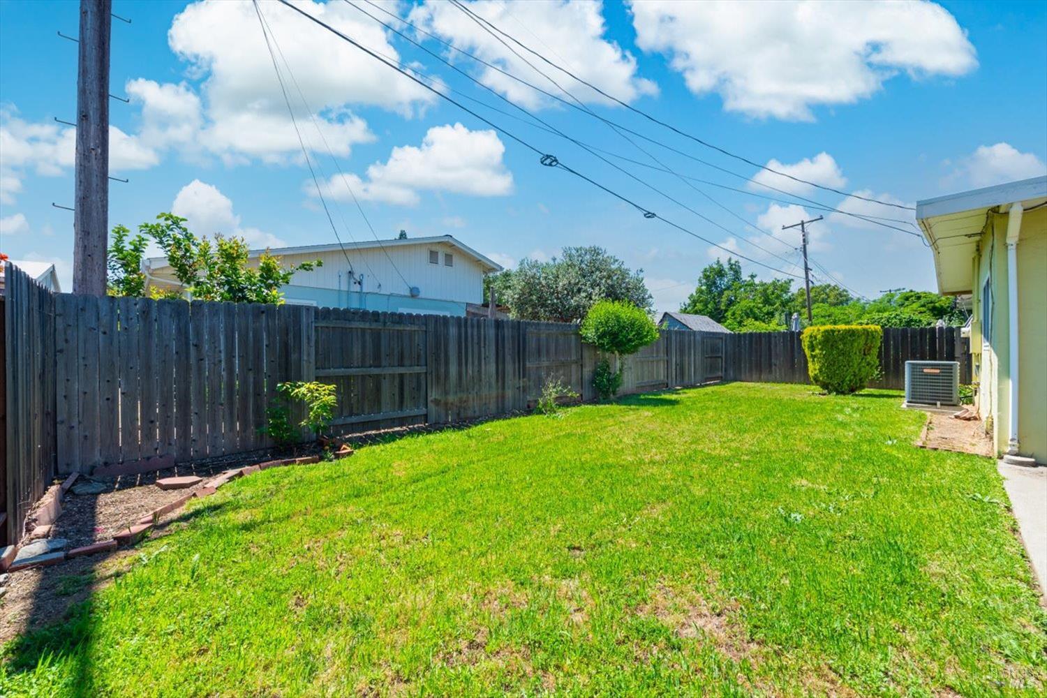 Property photo 44