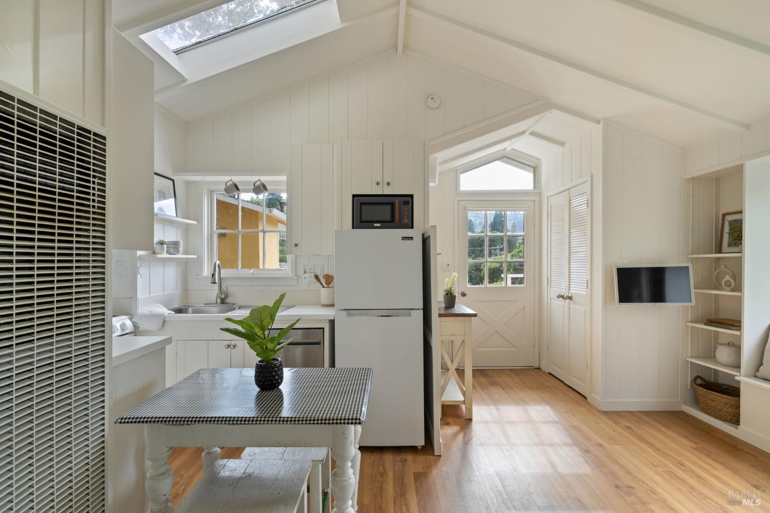 Property photo 36