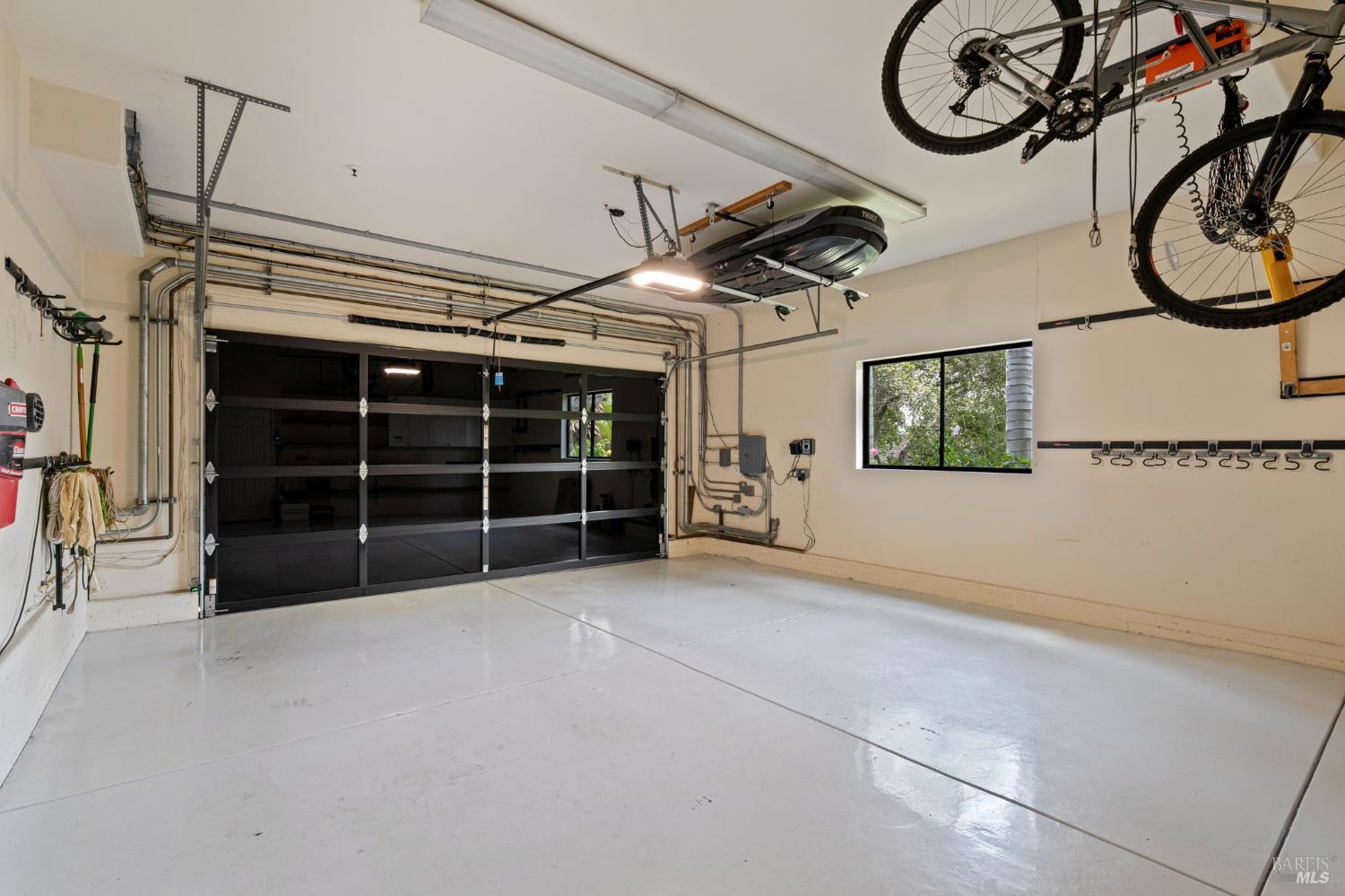 Property photo 50