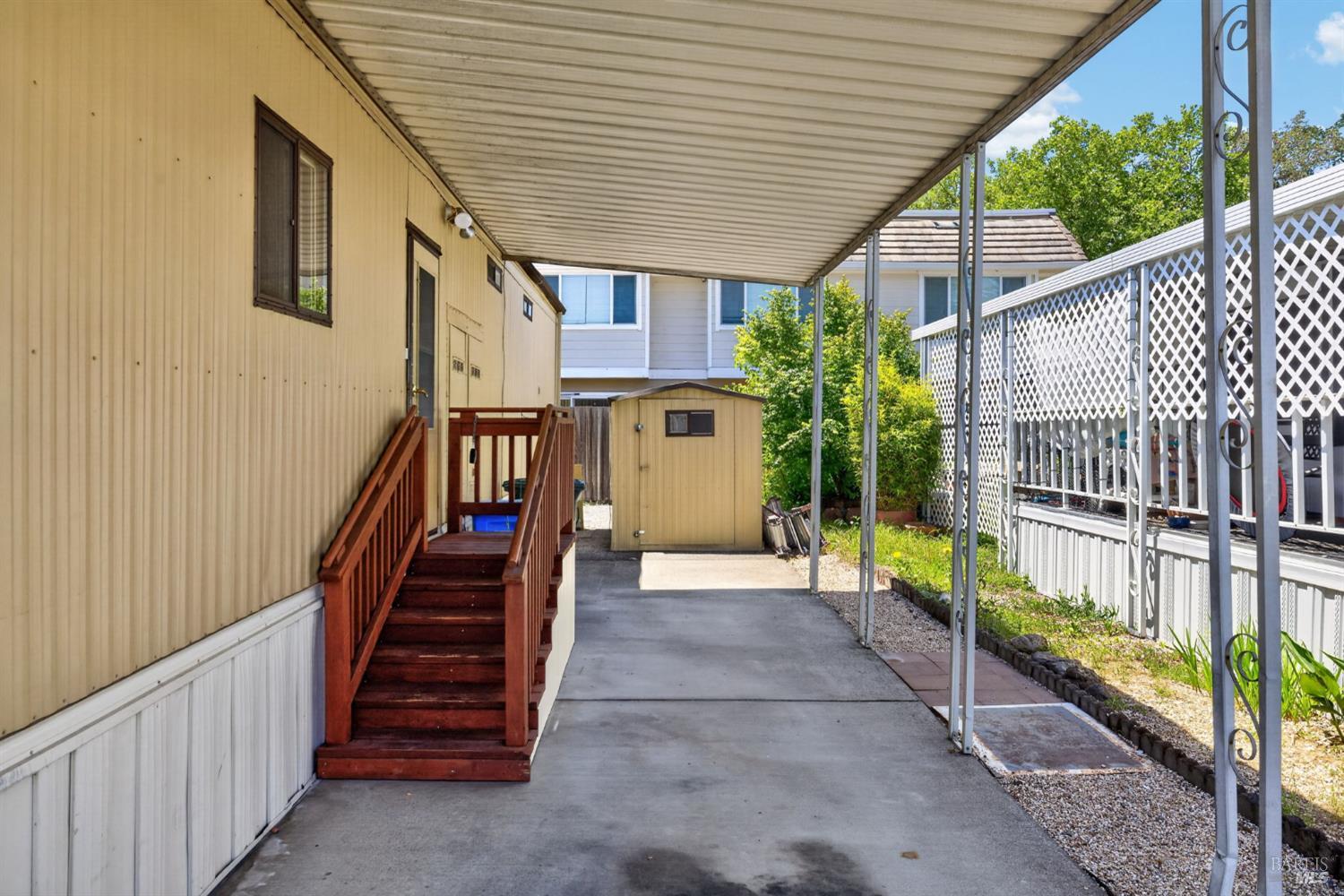 Property photo 33