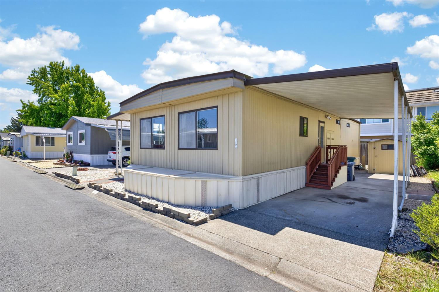 Property photo 35