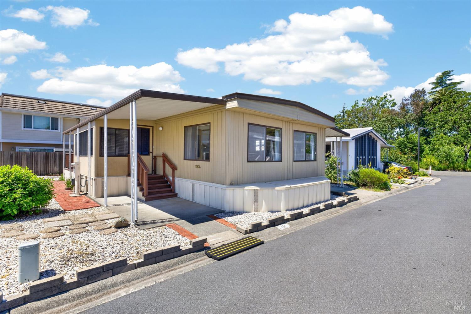 Property photo 36