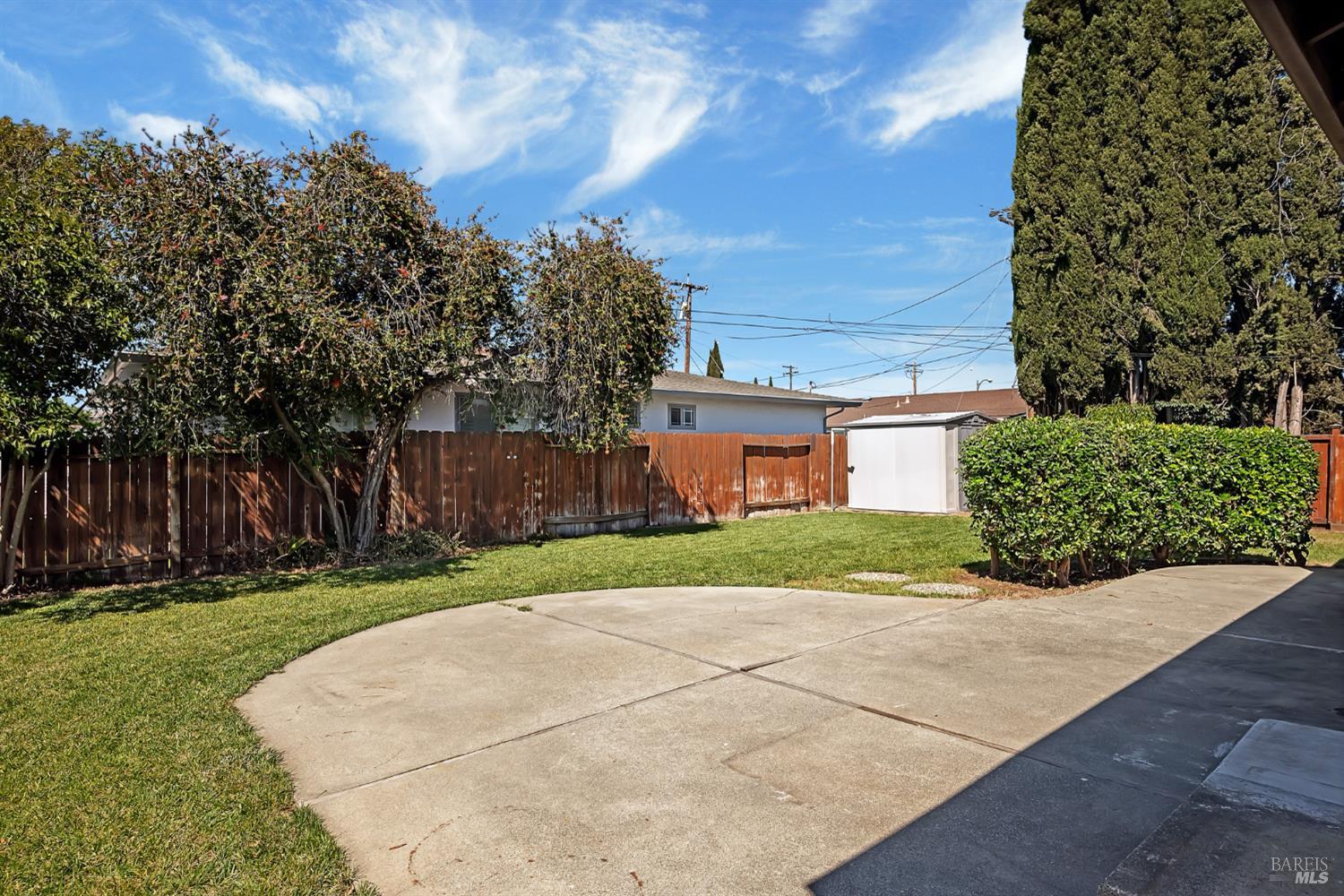 Property photo 35