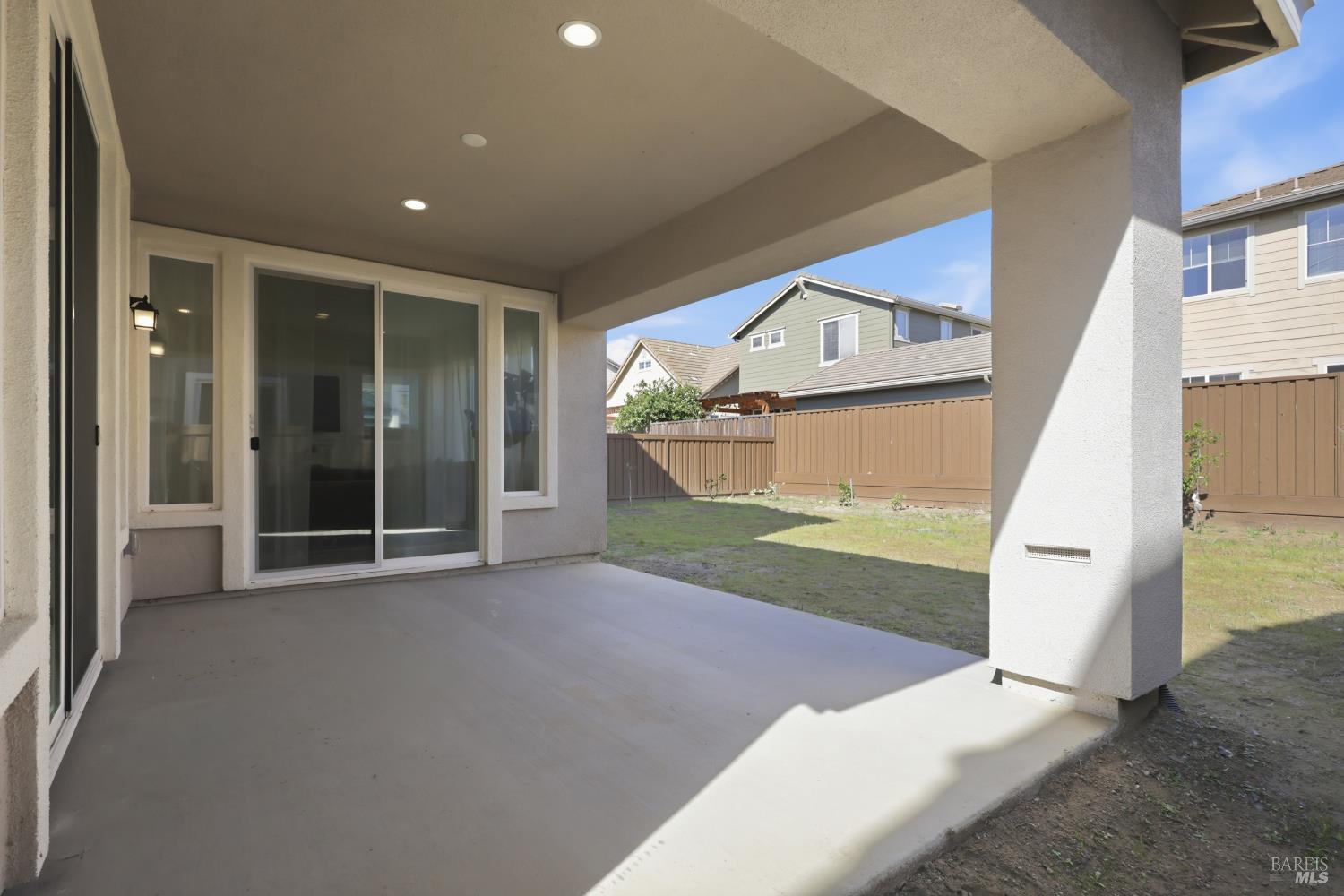 Property photo 31