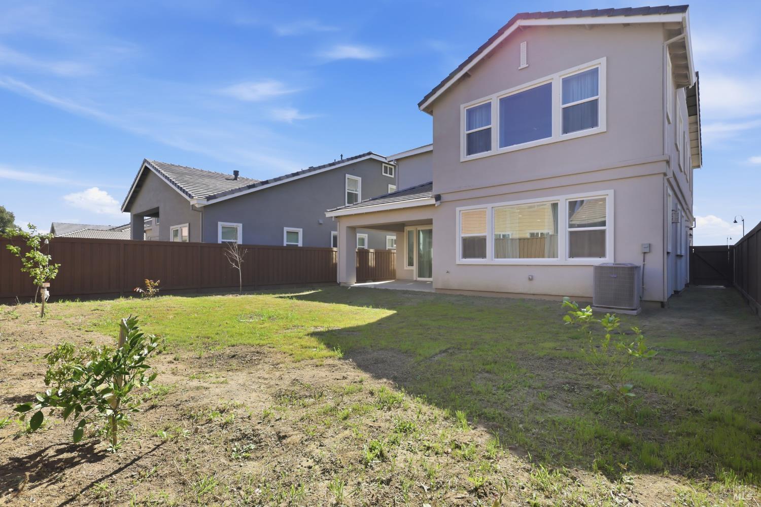 Property photo 32